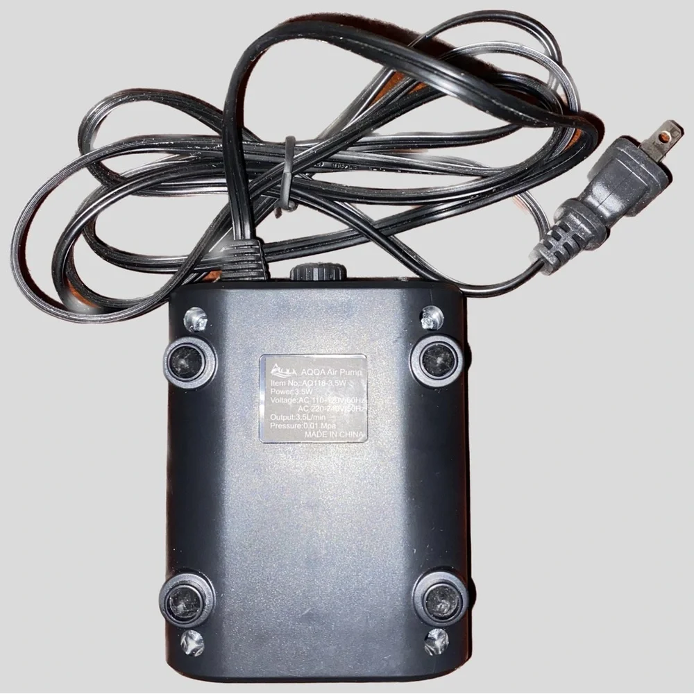 AQQA Air Pump Model AQ118-3.5W for Fish Aquariums(pump only)